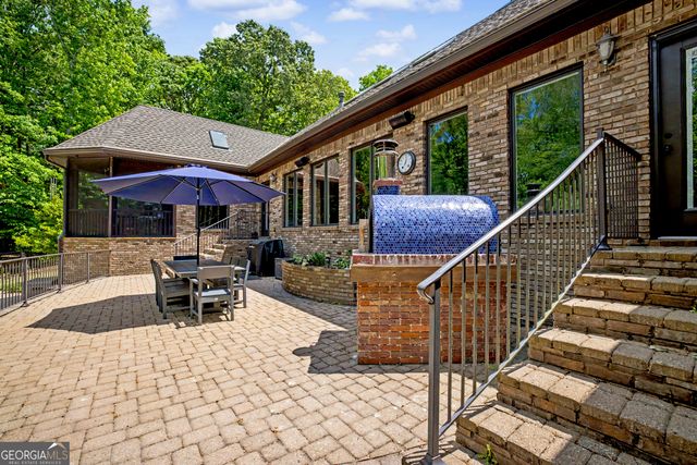 235 Buckeye Farms Drive, Moreland, GA 30259