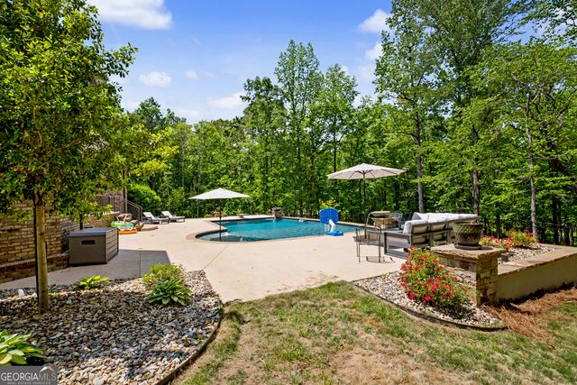 235 Buckeye Farms Drive, Moreland, GA 30259
