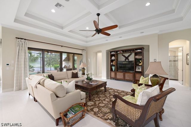 6315 Serano WAY, Naples, FL 34113