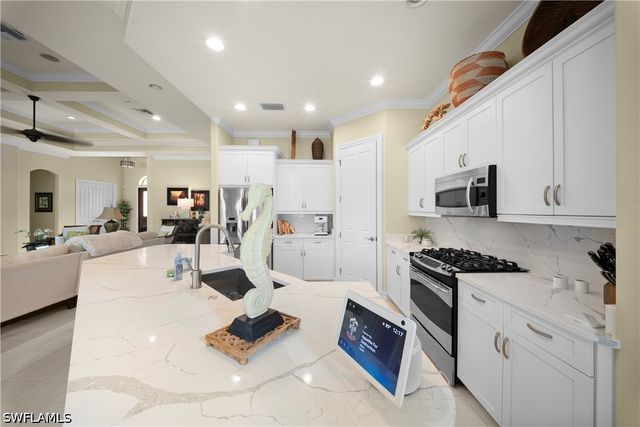 6315 Serano WAY, Naples, FL 34113