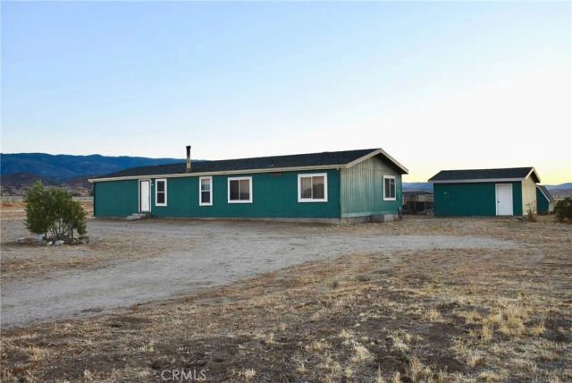 49645 Three Points Road, Lancaster, CA 93536