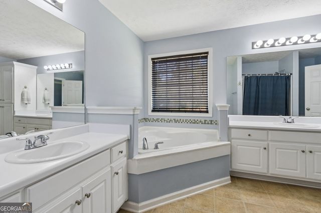 1281 Wentworth Cove Court, Winder, GA 30680