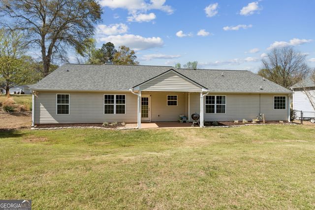 1281 Wentworth Cove Court, Winder, GA 30680