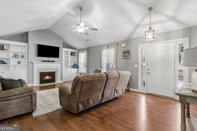 1281 Wentworth Cove Court, Winder, GA 30680