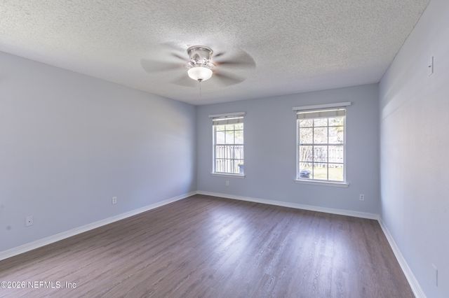 7421 CLIFF COTTAGE Drive, Jacksonville, FL 32244