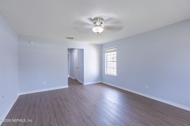 7421 CLIFF COTTAGE Drive, Jacksonville, FL 32244