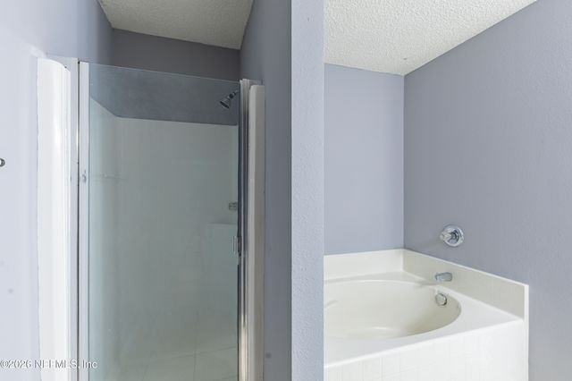 7421 CLIFF COTTAGE Drive, Jacksonville, FL 32244