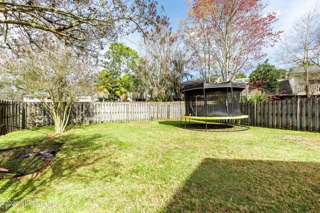 7421 CLIFF COTTAGE Drive, Jacksonville, FL 32244