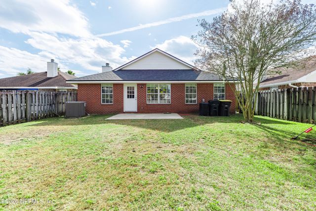 7421 CLIFF COTTAGE Drive, Jacksonville, FL 32244