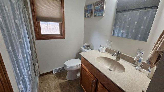 N2285 County Rd D ROAD, Fort Atkinson, WI 53538