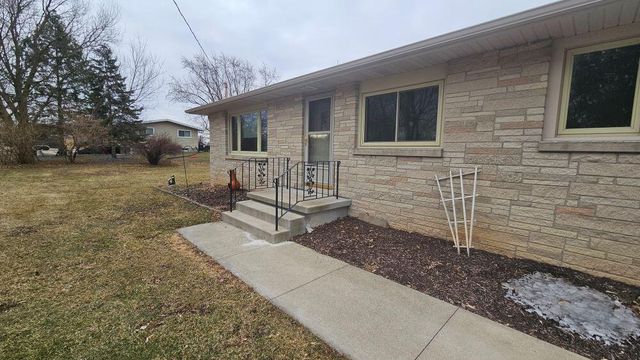 N2285 County Rd D ROAD, Fort Atkinson, WI 53538