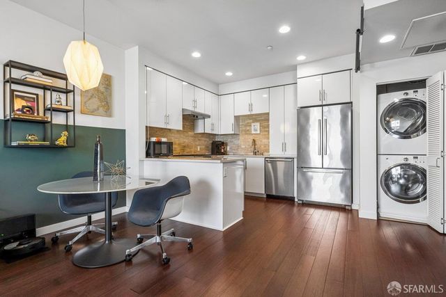 50 Jerrold Avenue 306, San Francisco, CA 94124