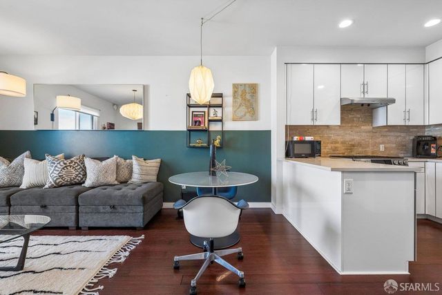 50 Jerrold Avenue 306, San Francisco, CA 94124