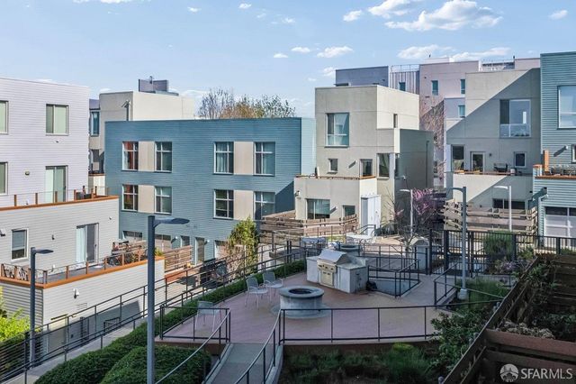 50 Jerrold Avenue 306, San Francisco, CA 94124