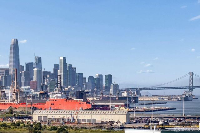 50 Jerrold Avenue 306, San Francisco, CA 94124