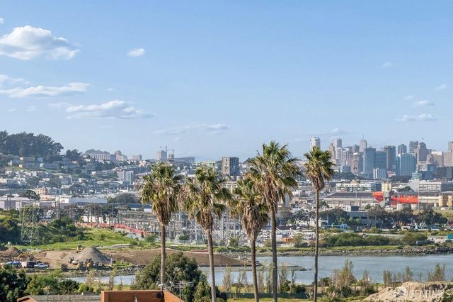 50 Jerrold Avenue 306, San Francisco, CA 94124