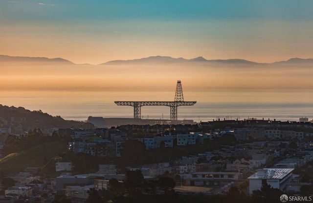 50 Jerrold Avenue 306, San Francisco, CA 94124