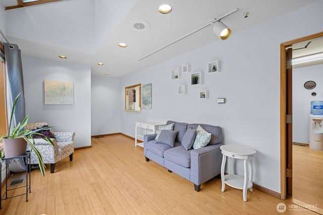 223 N K Street, Tacoma, WA 98403