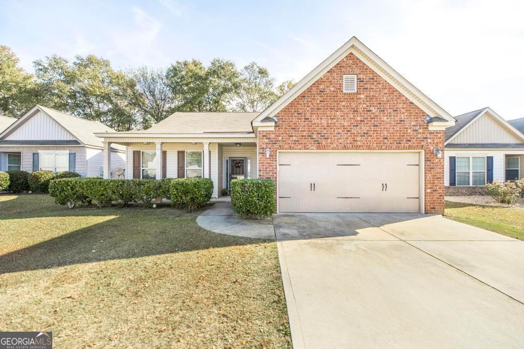 135 Abelia Lane, Byron, GA 31008