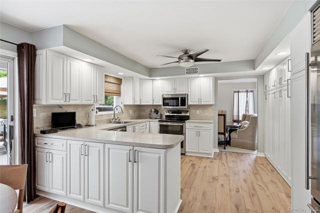 16 Wildwood Court, East Islip, NY 11730