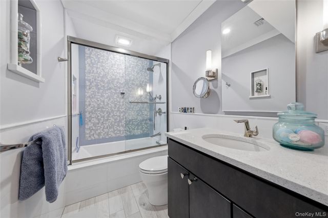 16 Wildwood Court, East Islip, NY 11730