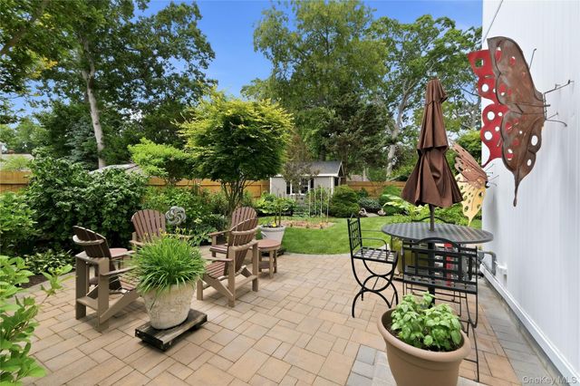 16 Wildwood Court, East Islip, NY 11730
