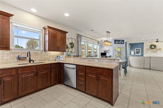 104 Carmen Cove, Burnet, TX 78611