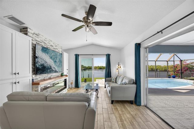 4203 SURFSIDE COURT, Port Charlotte, FL 33948