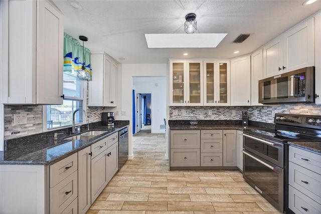 4203 SURFSIDE COURT, Port Charlotte, FL 33948