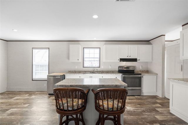 224 WOLVERINE AVENUE, North Port, FL 34287