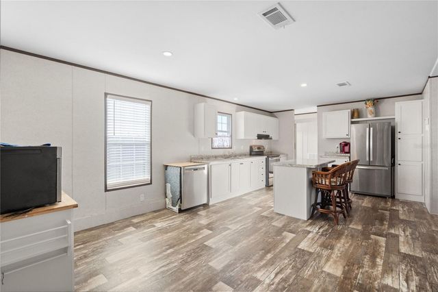 224 WOLVERINE AVENUE, North Port, FL 34287