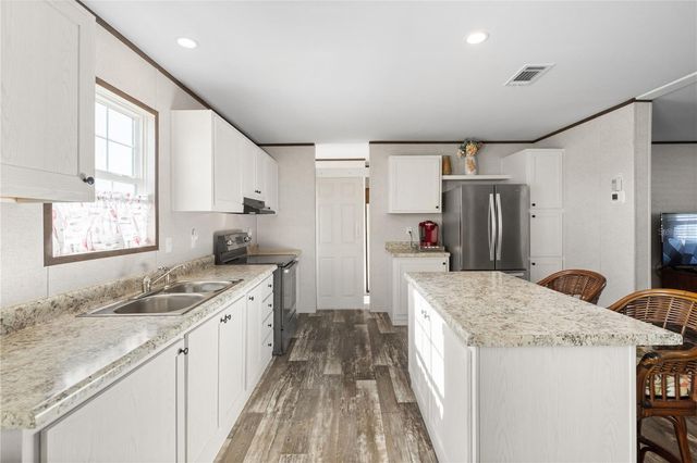 224 WOLVERINE AVENUE, North Port, FL 34287