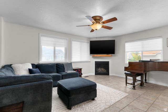 623 E 8600 S, Sandy, UT 84070