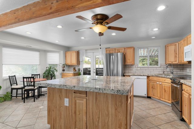 623 E 8600 S, Sandy, UT 84070