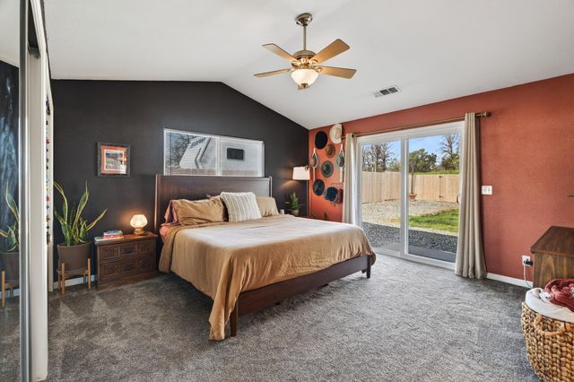 5439 Akrich Street, Shasta Lake, CA 96019