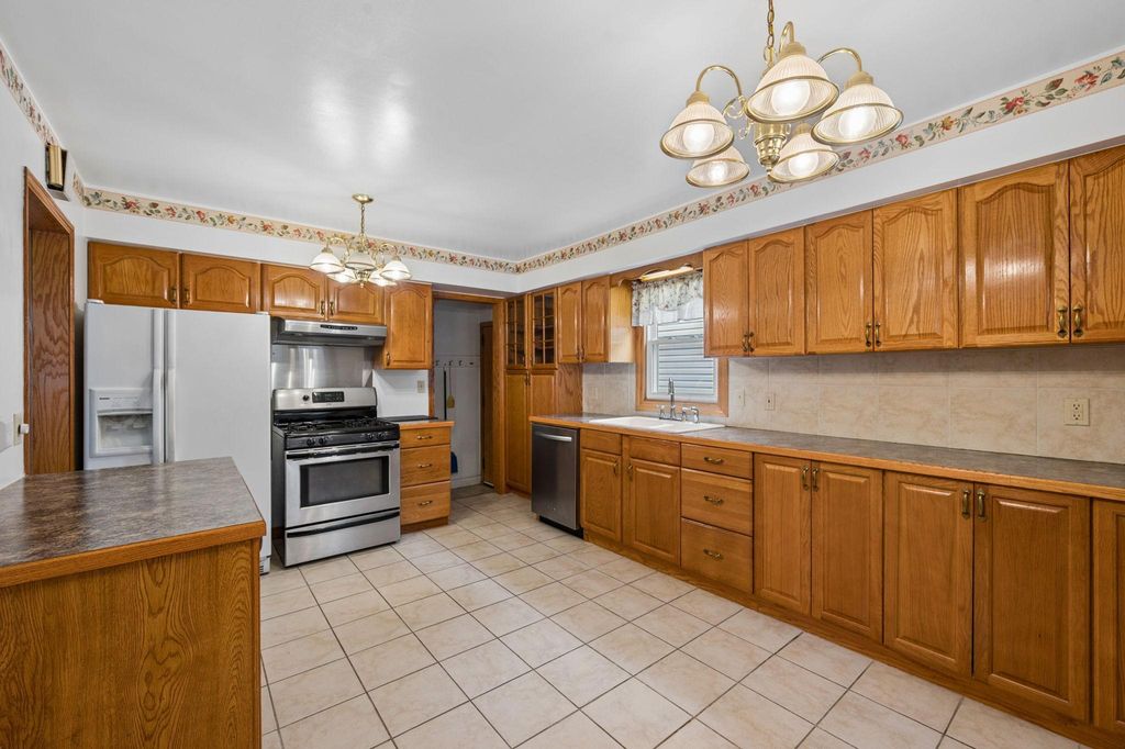 5234 Girard Avenue N, Minneapolis, MN 55430 — photo 2