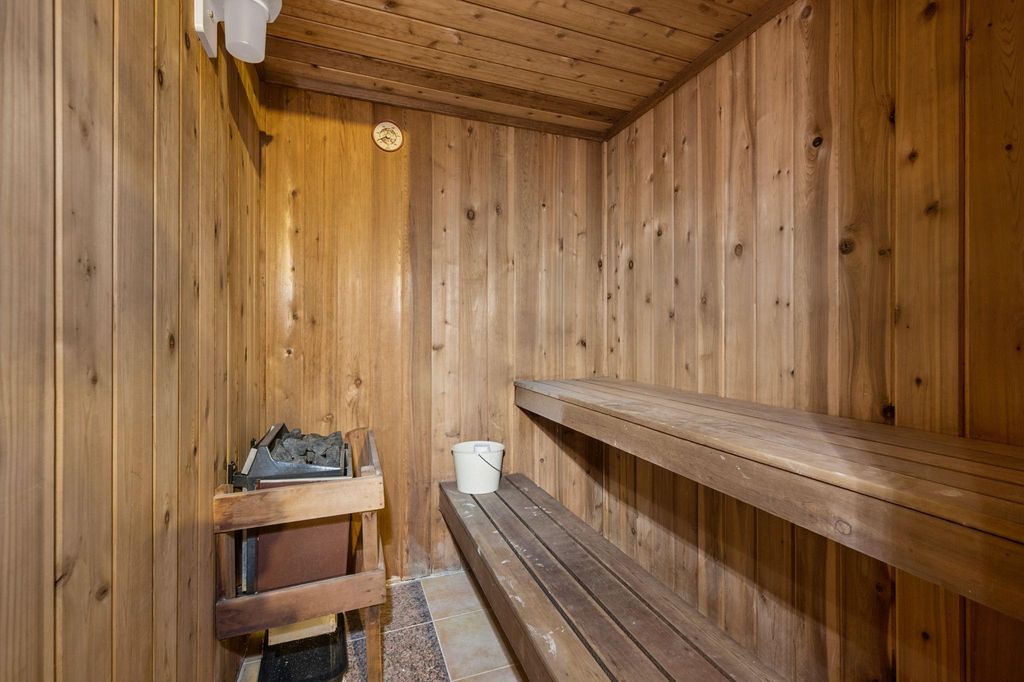 5234 Girard Avenue N, Minneapolis, MN 55430 — photo 5