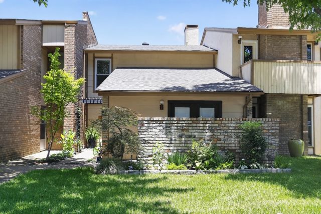 2115 Warnford Place, Arlington, TX 76015