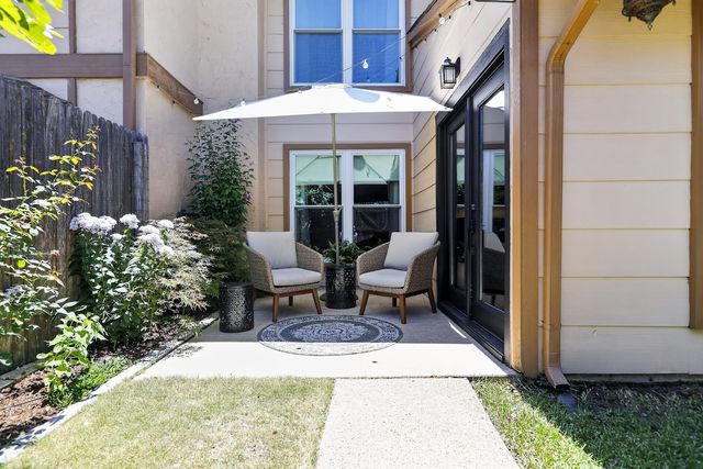 2115 Warnford Place, Arlington, TX 76015