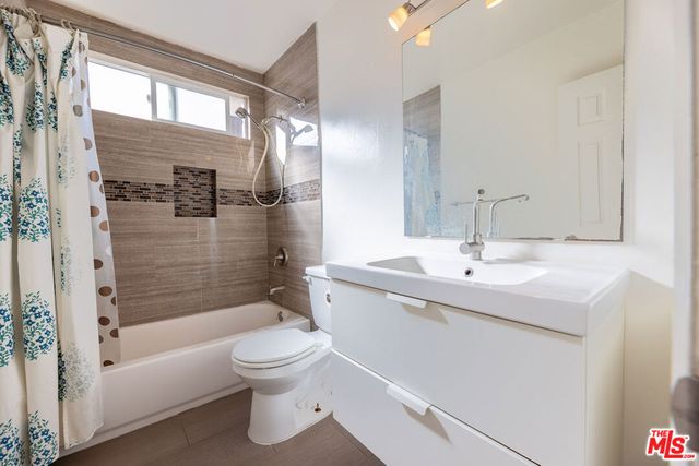 1118 Waterloo Street 1, Los Angeles, CA 90026