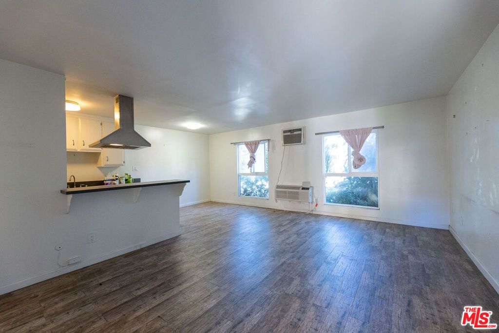 1118 Waterloo Street 1, Los Angeles, CA 90026