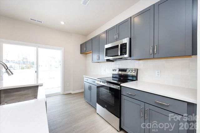 2316 Endeavor Run, Charlotte, NC 28269