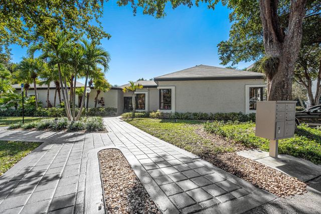 1244 S Military Trail 725, Deerfield Beach, FL 33442