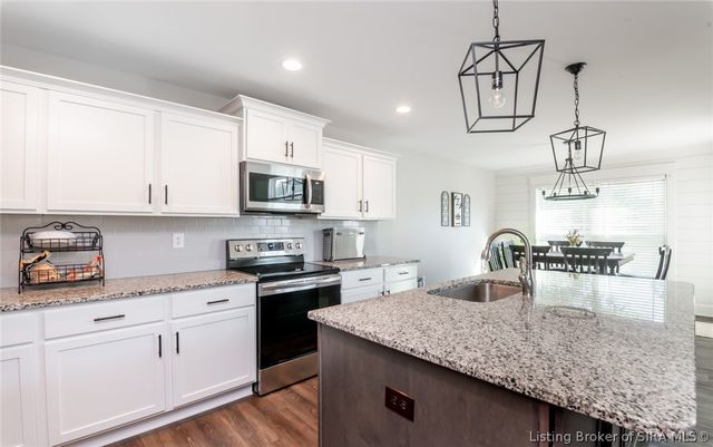 1709 West Bend, Lanesville, IN 47136