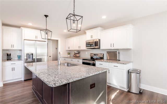 1709 West Bend, Lanesville, IN 47136