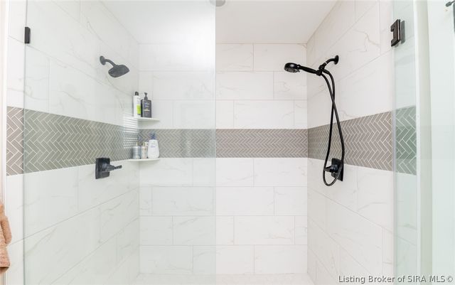 1709 West Bend, Lanesville, IN 47136