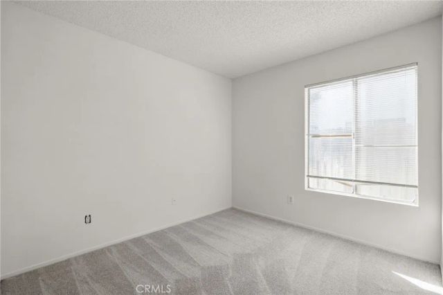 11864 Perlita, Fontana, CA 92337