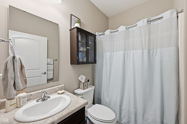 411 Dylan Drive, Avon, IN 46123