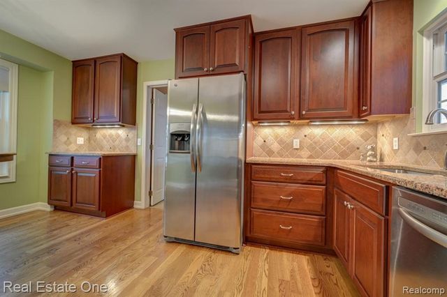 6564 Summit Ridge, Clarkston, MI 48346