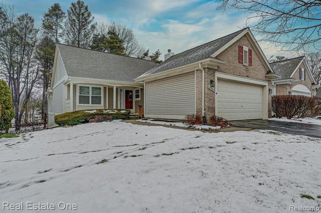 6564 Summit Ridge, Clarkston, MI 48346